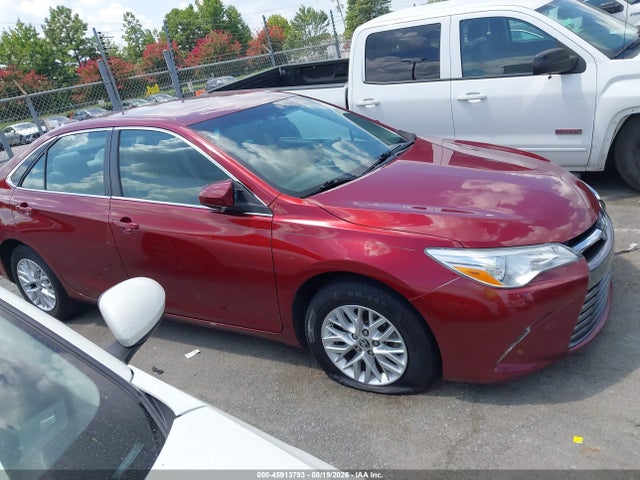 2016 Toyota Camry Le მანქანა იყიდება აუქციონზე, vin: 4T1BF1FK5GU523406, აუქციონის ნომერი: 45913793