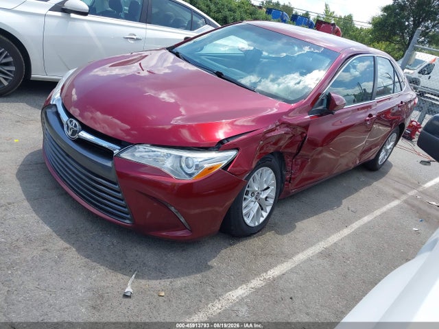 2016 Toyota Camry Le მანქანა იყიდება აუქციონზე, vin: 4T1BF1FK5GU523406, აუქციონის ნომერი: 45913793