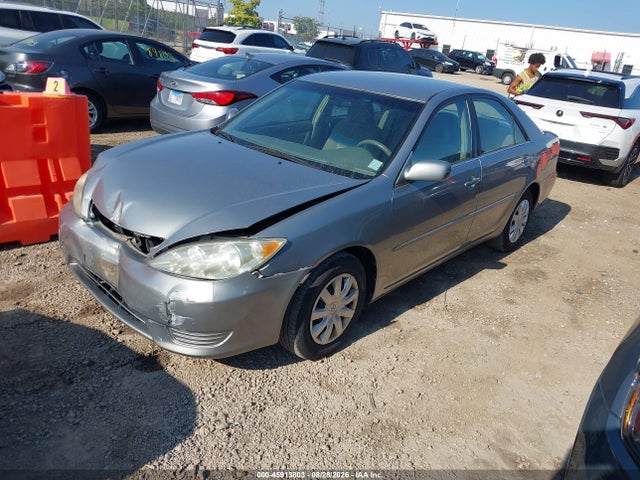 2005 Toyota Camry Le მანქანა იყიდება აუქციონზე, vin: 4T1BE32K05U962093, აუქციონის ნომერი: 45913803