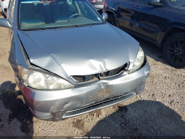 2005 Toyota Camry Le მანქანა იყიდება აუქციონზე, vin: 4T1BE32K05U962093, აუქციონის ნომერი: 45913803