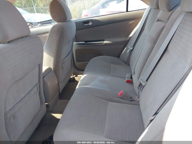 2005 Toyota Camry Le მანქანა იყიდება აუქციონზე, vin: 4T1BE32K05U962093, აუქციონის ნომერი: 45913803