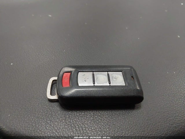 2016 Mitsubishi Outlander Se მანქანა იყიდება აუქციონზე, vin: JA4AZ3A34GZ021387, აუქციონის ნომერი: 45913818