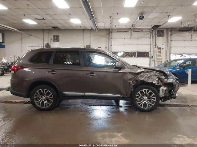2016 Mitsubishi Outlander Se მანქანა იყიდება აუქციონზე, vin: JA4AZ3A34GZ021387, აუქციონის ნომერი: 45913818