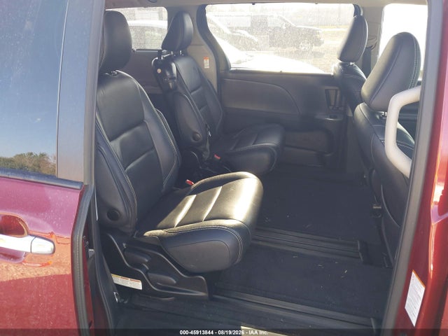 Toyota Sienna Se 8 Passenger 2015 5TDXK3DCXFS555607 Image 8