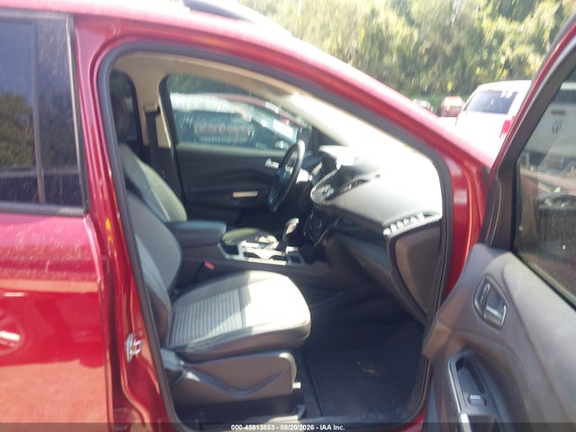 2019 Ford Escape Se მანქანა იყიდება აუქციონზე, vin: 1FMCU0GD6KUB26977, აუქციონის ნომერი: 45913853