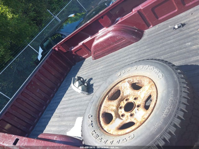 2000 Chevrolet Silverado 1500 Ls მანქანა იყიდება აუქციონზე, vin: 1GCEK14TXYE358909, აუქციონის ნომერი: 45913870