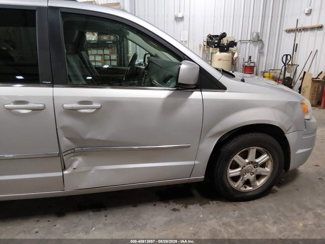 45913897 :رقم المزاد ، 2A8HR541X9R529296 vin ، 2009 Chrysler Town & Country Touring مزاد بيع