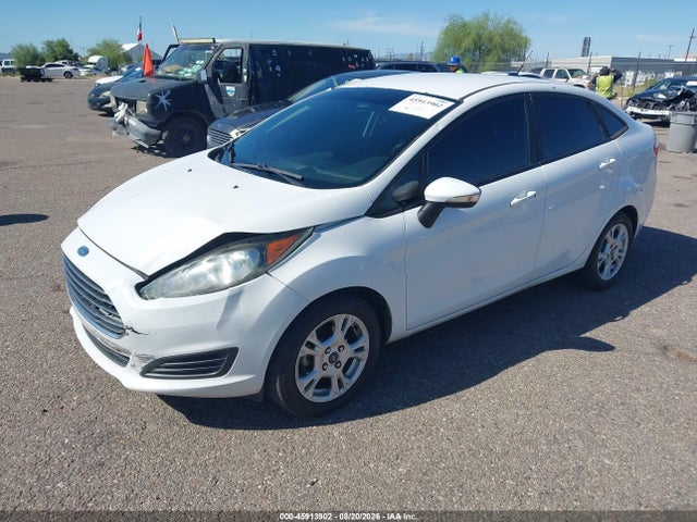 3FADP4BJ9FM211381 Ford FIESTA SE