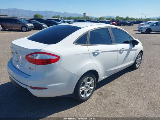 3FADP4BJ9FM211381 Ford FIESTA SE