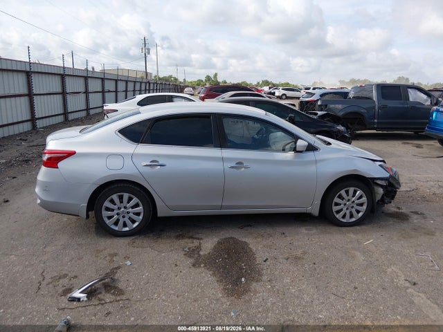 Продажа на аукционе авто 2017 Nissan Sentra S, vin: 3N1AB7APXHY408075, номер лота: 45913921