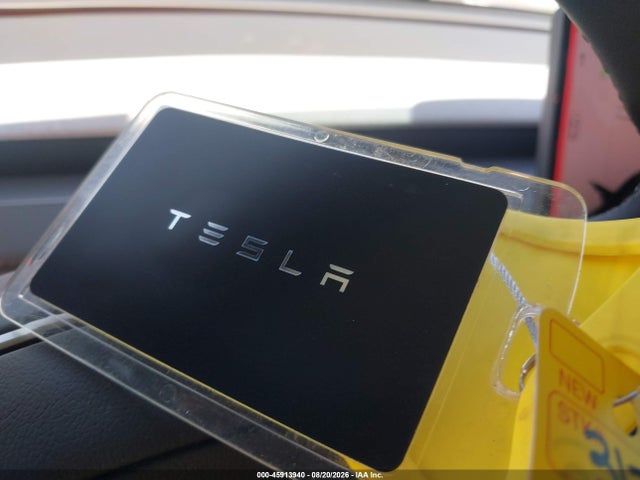 Продаж на аукціоні авто 2026 Tesla Model Y All-wheel Drive/long Range Launch Series/premium All-wheel Drive, vin: 7SAYGDEE6TA730642, номер лоту: 45913940