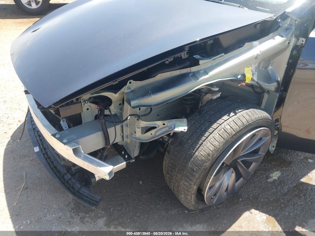 Продаж на аукціоні авто 2026 Tesla Model Y All-wheel Drive/long Range Launch Series/premium All-wheel Drive, vin: 7SAYGDEE6TA730642, номер лоту: 45913940