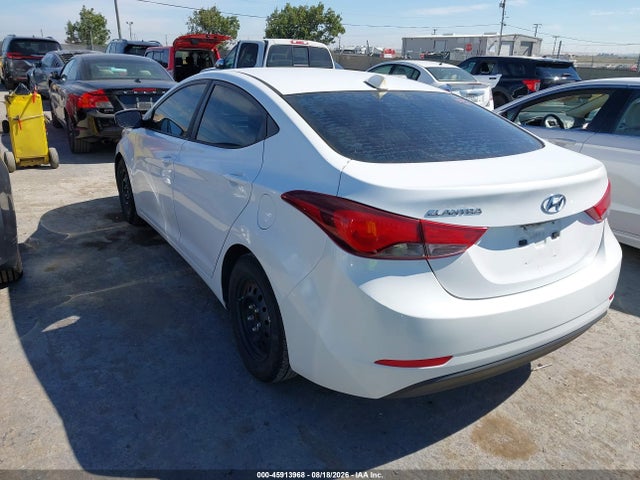 Hyundai ELANTRA SE 2016 5NPDH4AE2GH675616 Image 3