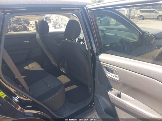 45913980 :رقم المزاد ، 5N1BT3BB7RC680745 vin ، 2024 Nissan Rogue Sv Intelligent Awd مزاد بيع