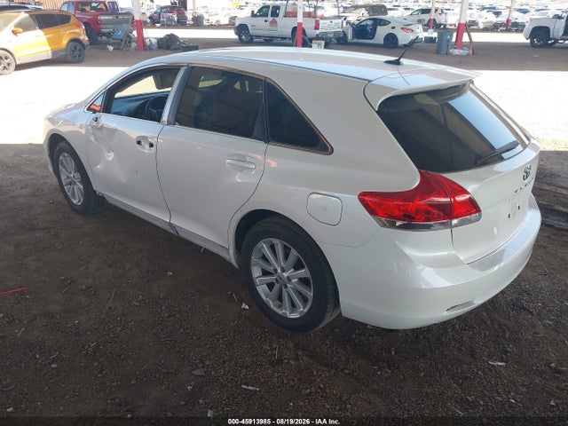 45913985 :رقم المزاد ، 4T3ZA3BB4AU021788 vin ، 2010 Toyota Venza مزاد بيع