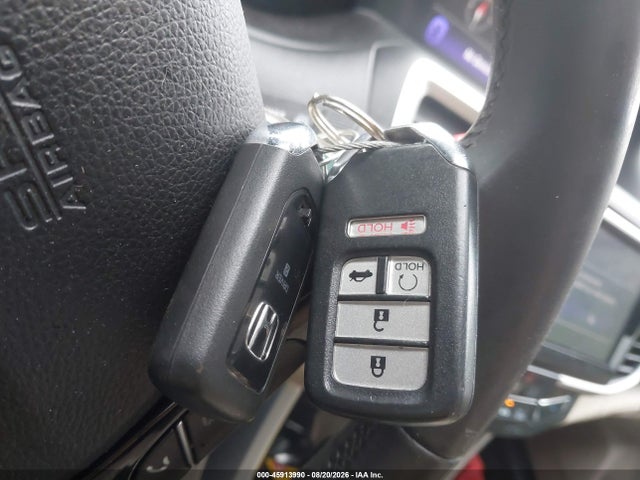 Продажа на аукционе авто 2016 Honda Accord Touring, vin: 1HGCR3F97GA027583, номер лота: 45913990