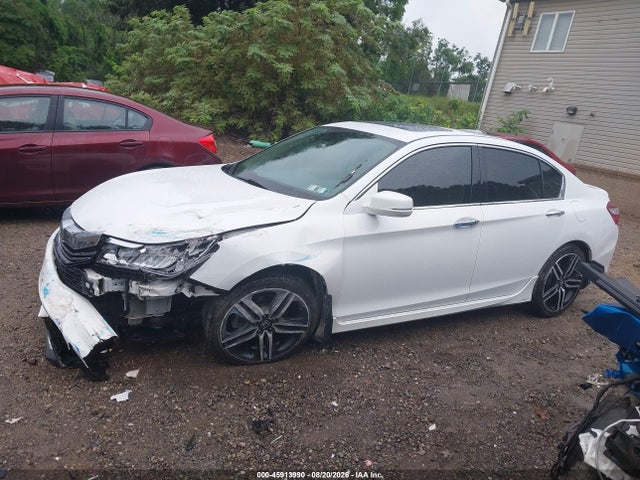 Продажа на аукционе авто 2016 Honda Accord Touring, vin: 1HGCR3F97GA027583, номер лота: 45913990