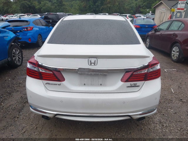 Продажа на аукционе авто 2016 Honda Accord Touring, vin: 1HGCR3F97GA027583, номер лота: 45913990