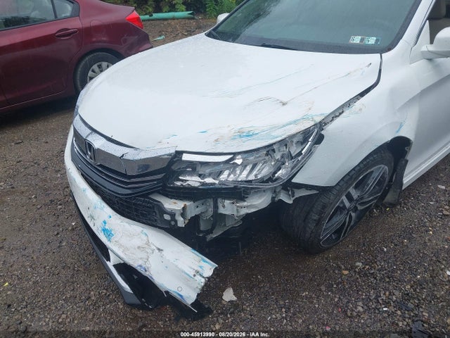 Продажа на аукционе авто 2016 Honda Accord Touring, vin: 1HGCR3F97GA027583, номер лота: 45913990