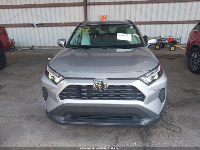 2024 Toyota Rav4 Xle მანქანა იყიდება აუქციონზე, vin: 2T3W1RFV9RC285810, აუქციონის ნომერი: 45913991