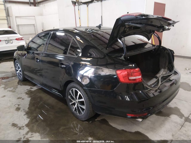 45914014 :رقم المزاد ، 3VWD67AJ1GM364996 vin ، 2016 Volkswagen Jetta 1.4t Se مزاد بيع