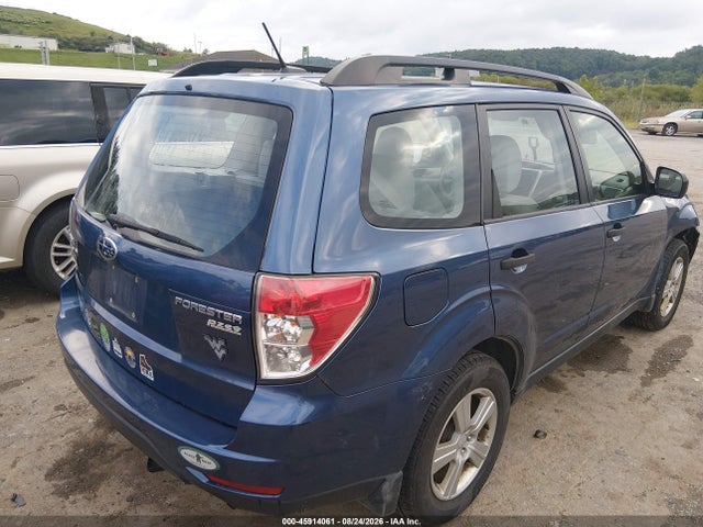 45914061 :رقم المزاد ، JF2SHABC1DG413686 vin ، 2013 Subaru Forester 2.5x مزاد بيع