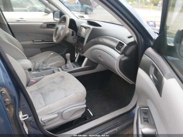 45914061 :رقم المزاد ، JF2SHABC1DG413686 vin ، 2013 Subaru Forester 2.5x مزاد بيع