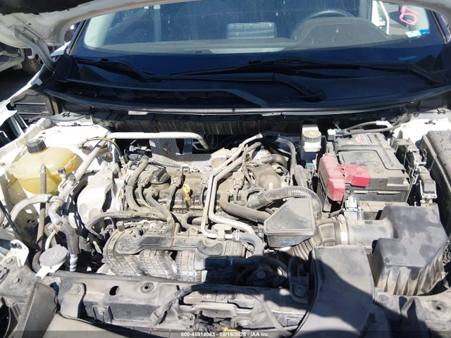 5N1AT3AA5MC707583 Nissan Rogue S Fwd