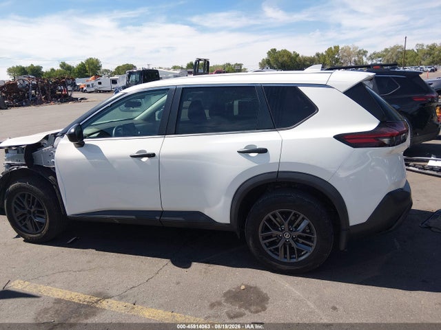 5N1AT3AA5MC707583 Nissan Rogue S Fwd