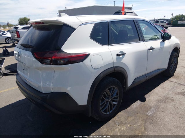 5N1AT3AA5MC707583 Nissan Rogue S Fwd