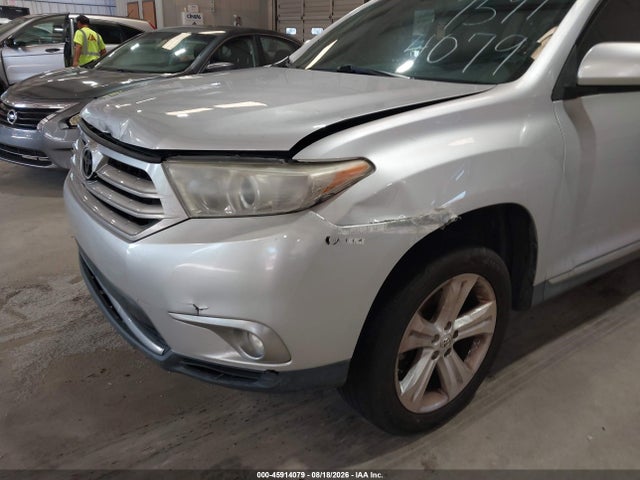 45914079 :رقم المزاد ، 5TDZK3EH6DS092882 vin ، 2013 Toyota Highlander Se V6 مزاد بيع