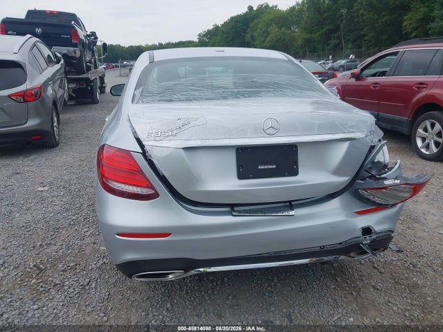 2020 Mercedes-benz E 350 მანქანა იყიდება აუქციონზე, vin: WDDZF8DB7LA744151, აუქციონის ნომერი: 45914090