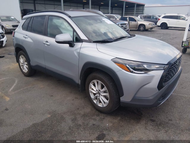 45914113 :رقم المزاد ، 7MUCAAAG0RV086423 vin ، 2024 Toyota Corolla Cross Le مزاد بيع