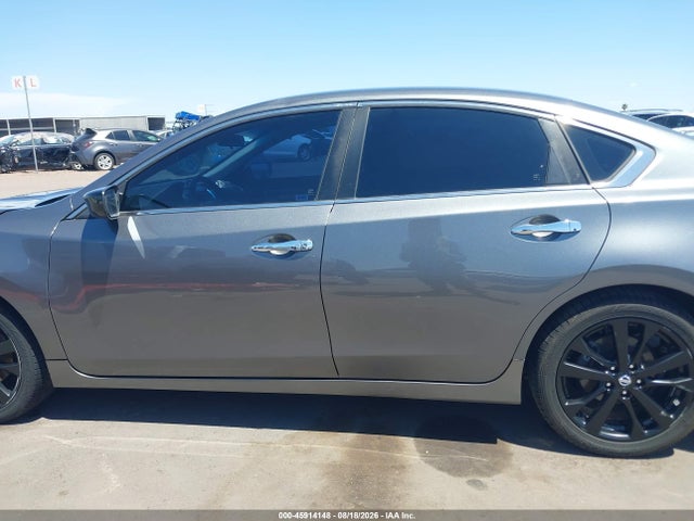 Продаж на аукціоні авто 2017 Nissan Altima 2.5 Sr, vin: 1N4AL3AP4HC231220, номер лоту: 45914148