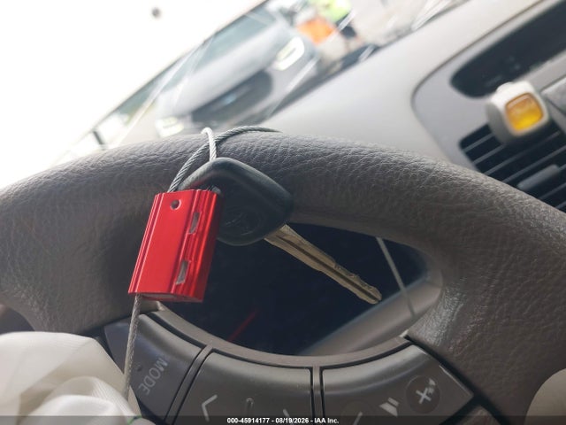 Продажа на аукционе авто 2005 Toyota Camry Le, vin: 4T1BE32K55U509247, номер лота: 45914177