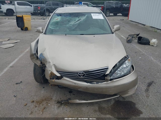 Продажа на аукционе авто 2005 Toyota Camry Le, vin: 4T1BE32K55U509247, номер лота: 45914177