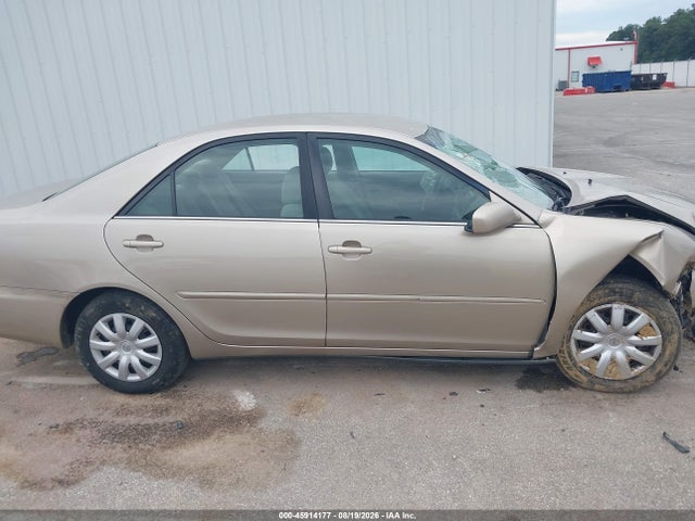 Продажа на аукционе авто 2005 Toyota Camry Le, vin: 4T1BE32K55U509247, номер лота: 45914177