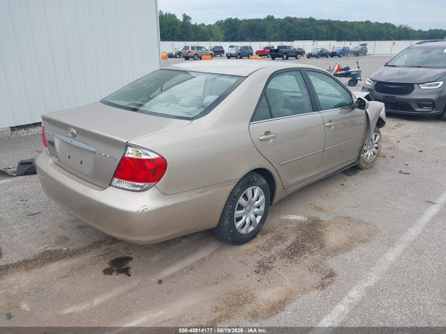Продажа на аукционе авто 2005 Toyota Camry Le, vin: 4T1BE32K55U509247, номер лота: 45914177