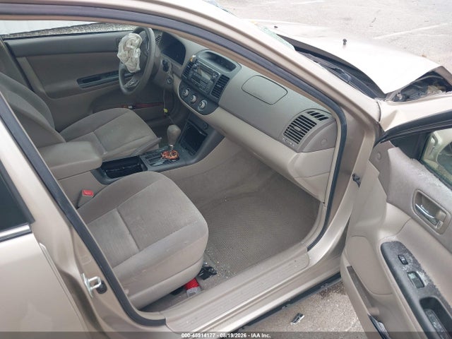 Продажа на аукционе авто 2005 Toyota Camry Le, vin: 4T1BE32K55U509247, номер лота: 45914177