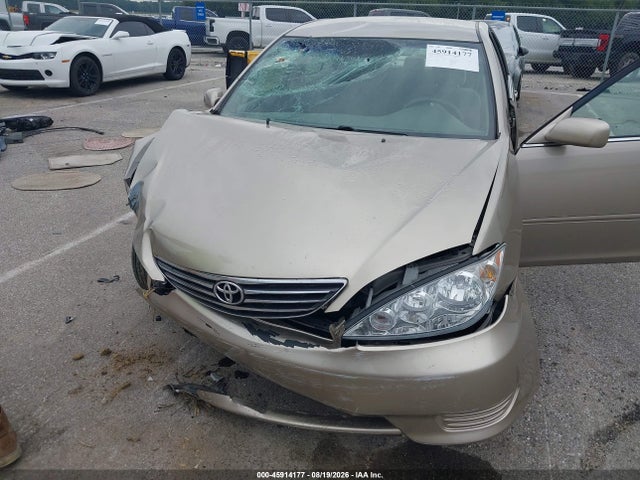 Продажа на аукционе авто 2005 Toyota Camry Le, vin: 4T1BE32K55U509247, номер лота: 45914177