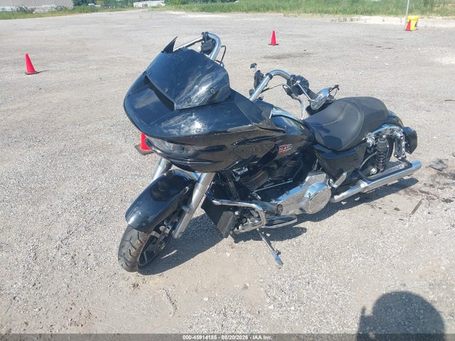 45914185 :رقم المزاد ، 1HD1KH717TB622923 vin ، 2026 Harley-davidson Fltrx مزاد بيع
