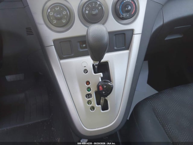 45914220 :رقم المزاد ، 2T1KU4EE3AC337830 vin ، 2010 Toyota Matrix مزاد بيع