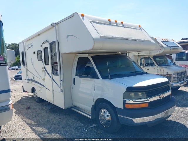 45914225 :رقم المزاد ، 1GBJG31U131101179 vin ، 2003 Chevrolet Express Cutaway Base W/c7a مزاد بيع