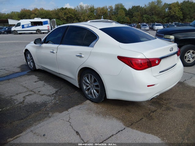 Продажа на аукционе авто 2015 Infiniti Q50 Premium, vin: JN1BV7AP5FM335032, номер лота: 45914252