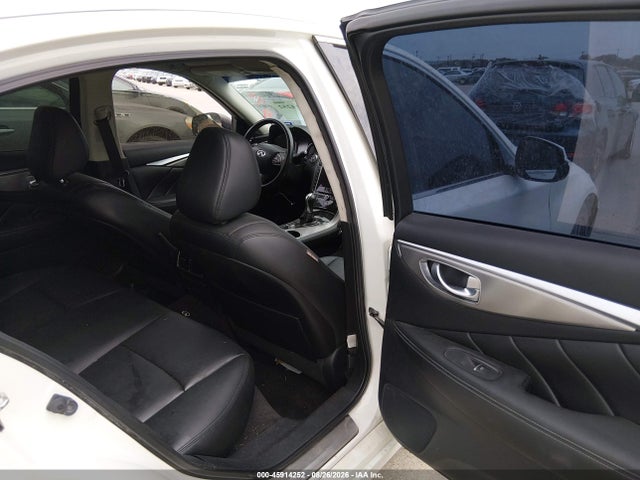 Продажа на аукционе авто 2015 Infiniti Q50 Premium, vin: JN1BV7AP5FM335032, номер лота: 45914252