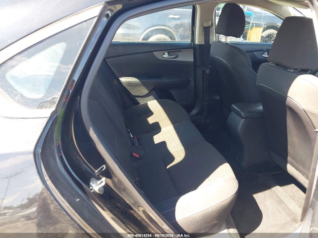 45914254 :رقم المزاد ، 3KPF24AD1KE115164 vin ، 2019 Kia Forte Lxs مزاد بيع