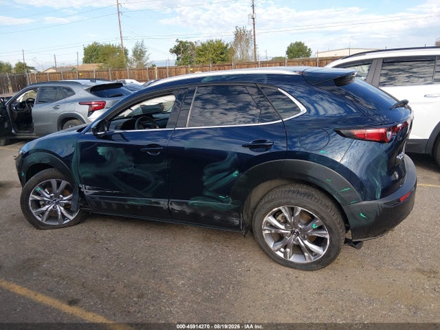 2022 Mazda Cx-30 Premium მანქანა იყიდება აუქციონზე, vin: 3MVDMBDL9NM454031, აუქციონის ნომერი: 45914270