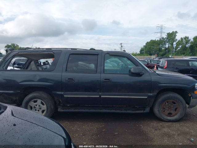 2004 Chevrolet Suburban 1500 Lt მანქანა იყიდება აუქციონზე, vin: 3GNFK16ZX4G291745, აუქციონის ნომერი: 45914273