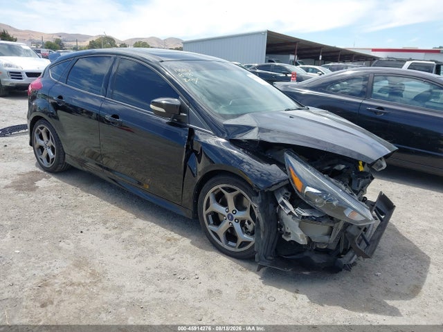2016 1FADP3L99GL203640 main image