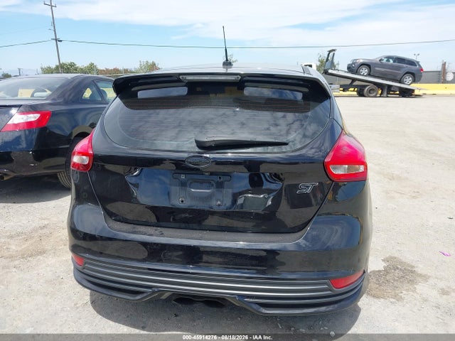 Ford FOCUS ST 2016 1FADP3L99GL203640 Image 19